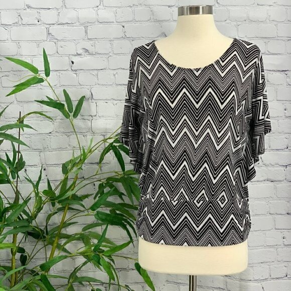 🎉Claudia Richard Black & White Chevron Print Top - Picture 6 of 6